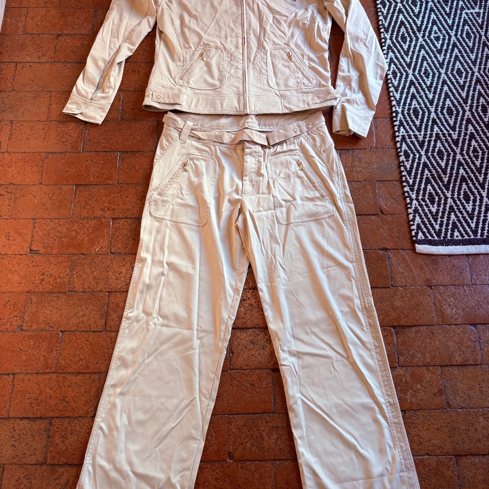 Nike Y2K Vintage Cream Track Jacket & Pants Set Gold Hardware